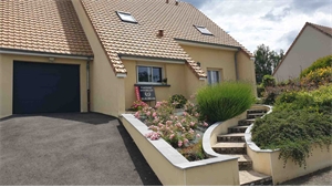 maison-villa à la vente -   72210  LA SUZE-SUR-SARTHE, surface 126 m2 vente maison-villa - APR728344